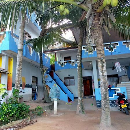 Chandi Gaya Beach Guesthouse 坦加拉 外观 照片