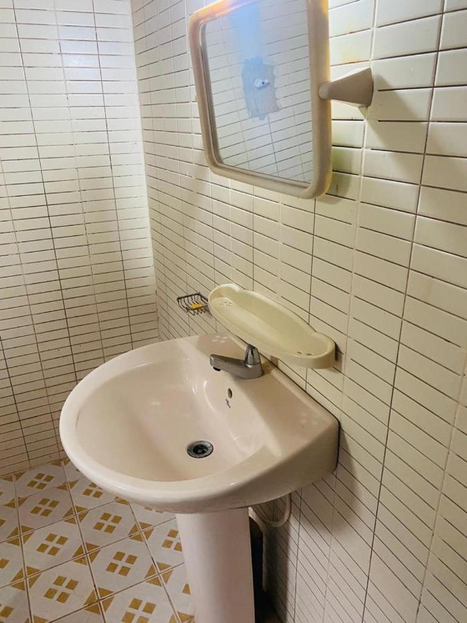 Chandi Gaya Beach Guesthouse 坦加拉 外观 照片